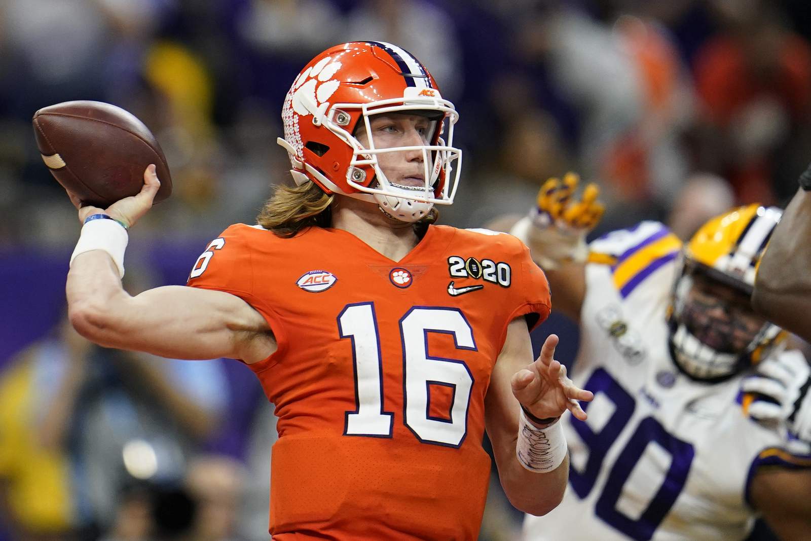 AP Top 25: Clemson remains overwhelming No. 1 over Alabama