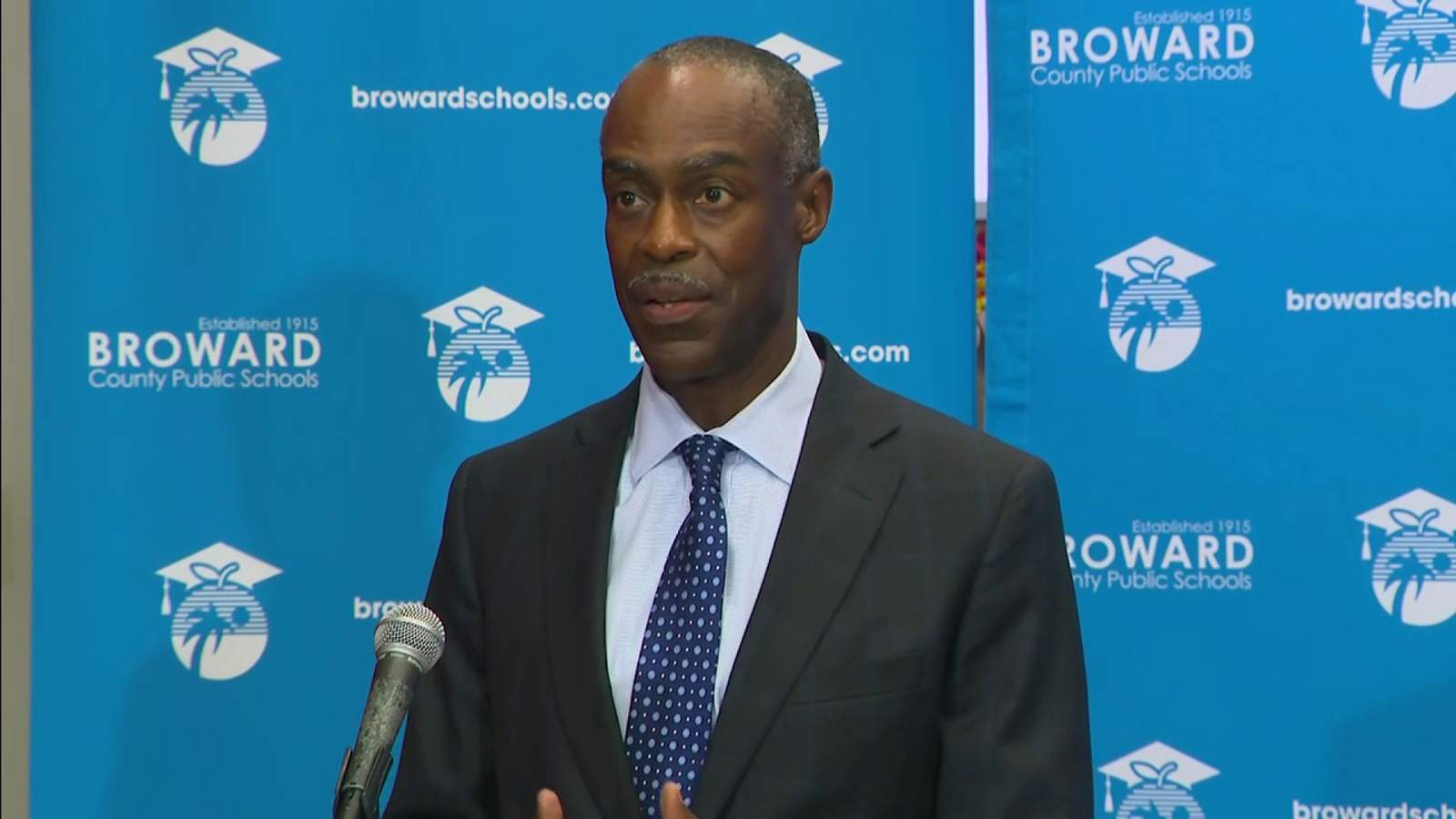 Broward County Public Schools aims for October reopening