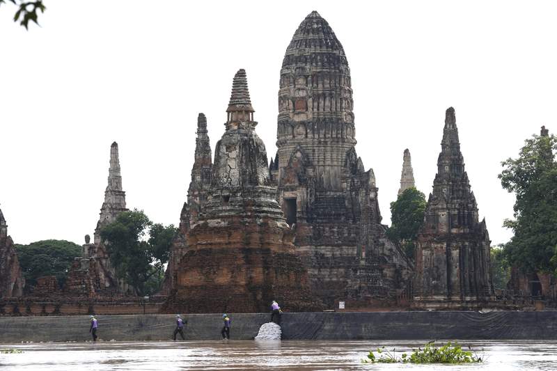 Monsoon rain may worsen floods in Thailand, Bangkok prepares