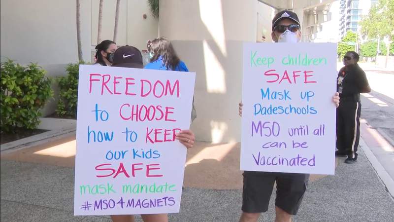 Parents, students hold rally in Miami in support of mask mandates at schools