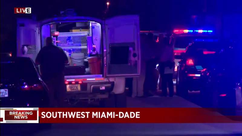 Man kills woman, fatally shoots himself in Miami-Dade, police say