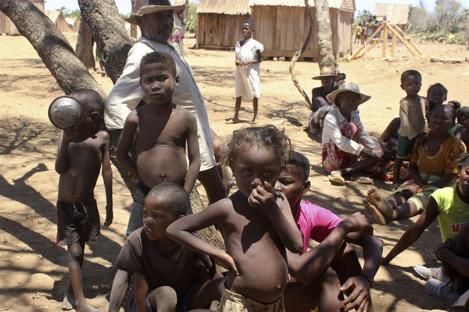 Kids in the nude in Antananarivo