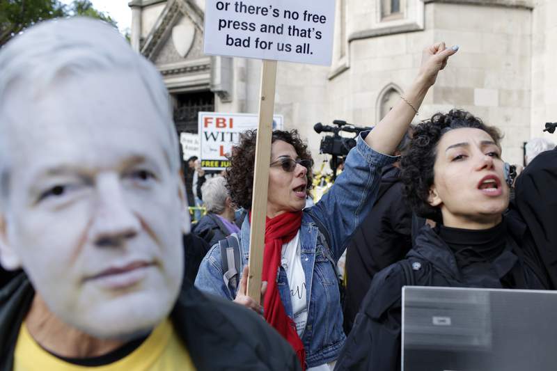Assange lawyer dismisses US promises over extradition