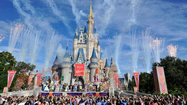 Walt Disney World Hiring More Than 1 000 Workers