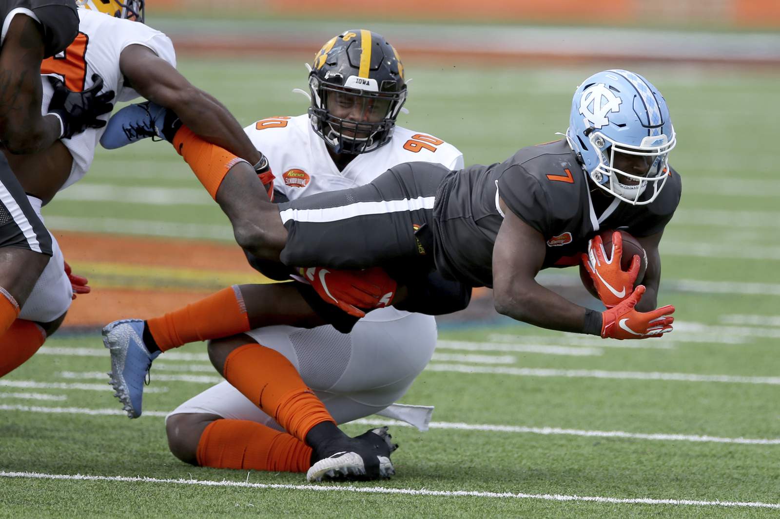 Franks-to-Yeboah TD seals National's 27-24 Senior Bowl win