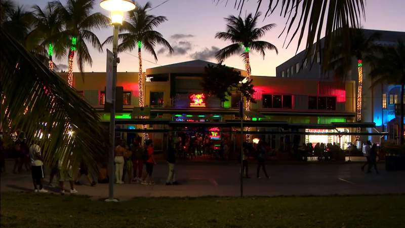 Miami Beach prepares for large crowds during Memorial Day weekend