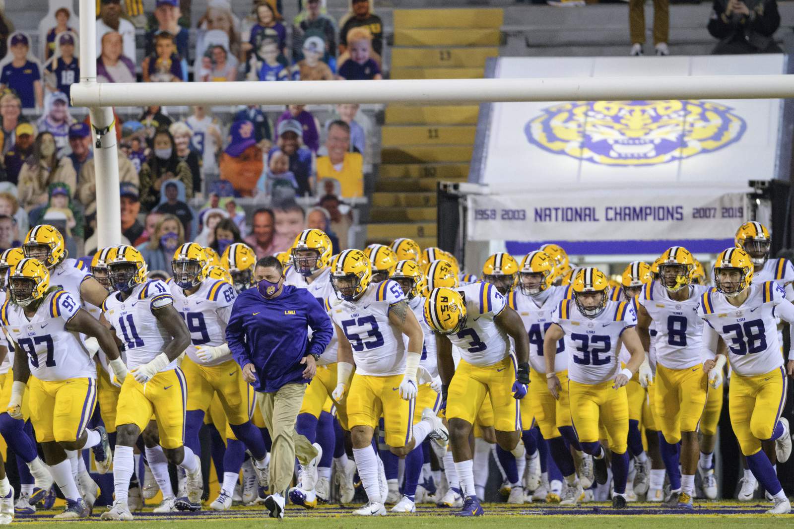 LSU self-imposes bowl ban for current season amid NCAA probe