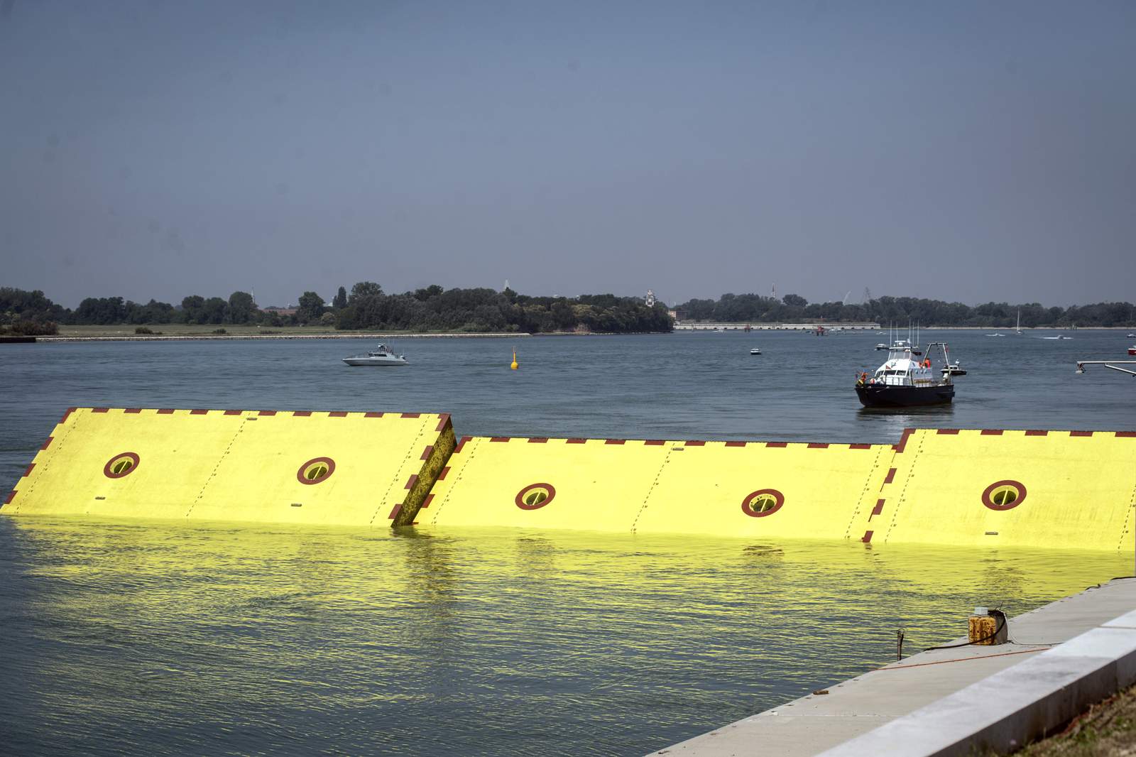 Flood-weary Venice puts "Moses" inflatable barriers to test