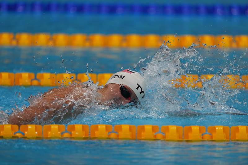 Ledecky sets up 1st Olympic showdown with Aussie rival