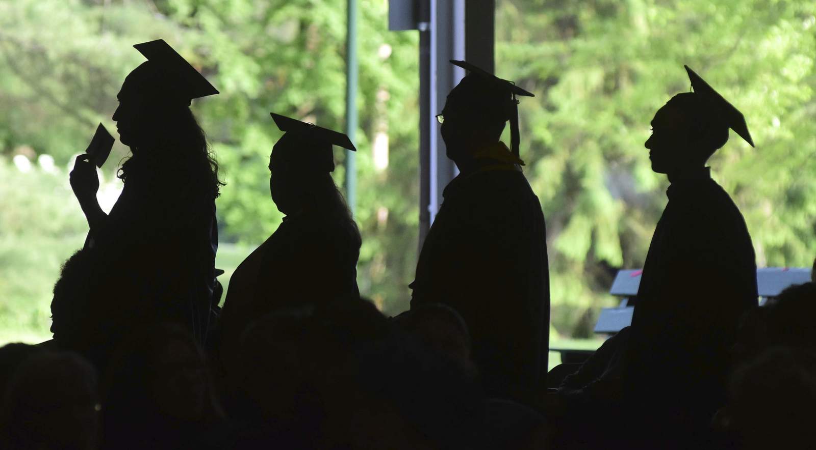 Shadow lenders can leave college students in the dark