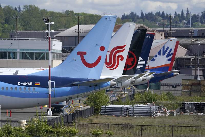 Lawmakers quiz Boeing, FAA about recent issues with planes