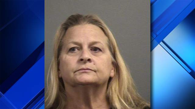 Woman Arrested After Throwing Nude Photos Of Sons Exgirlfriend Into