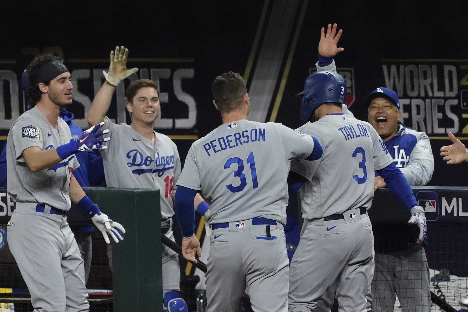 The Latest: Seager drives in go-ahead run, Dodgers up 7-6