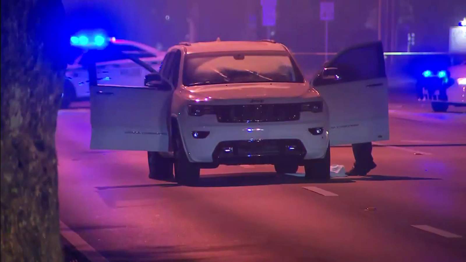 Man, woman shot inside vehicle in northeast Miami-Dade