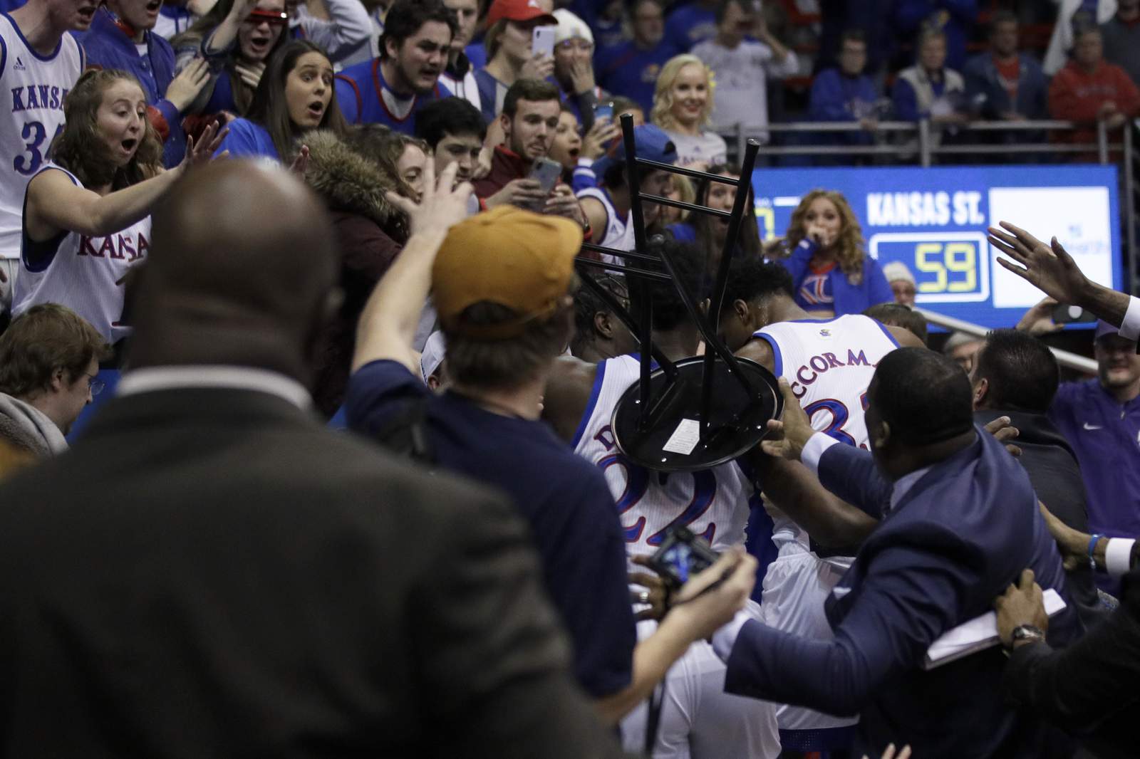 Ugly brawl breaks out at end of Kansas State-Kansas game