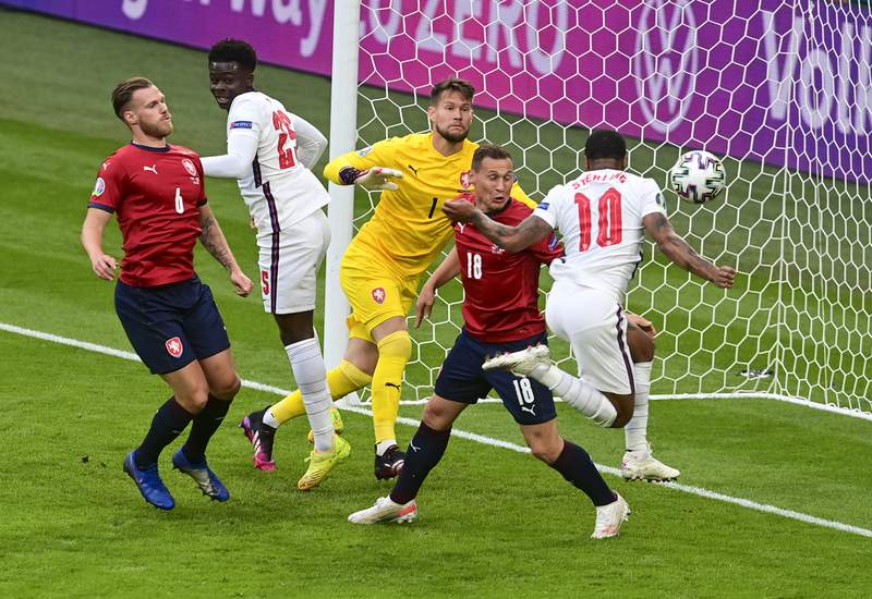Sterling savior again: England beats Czechs 1-0 at Euro 2020