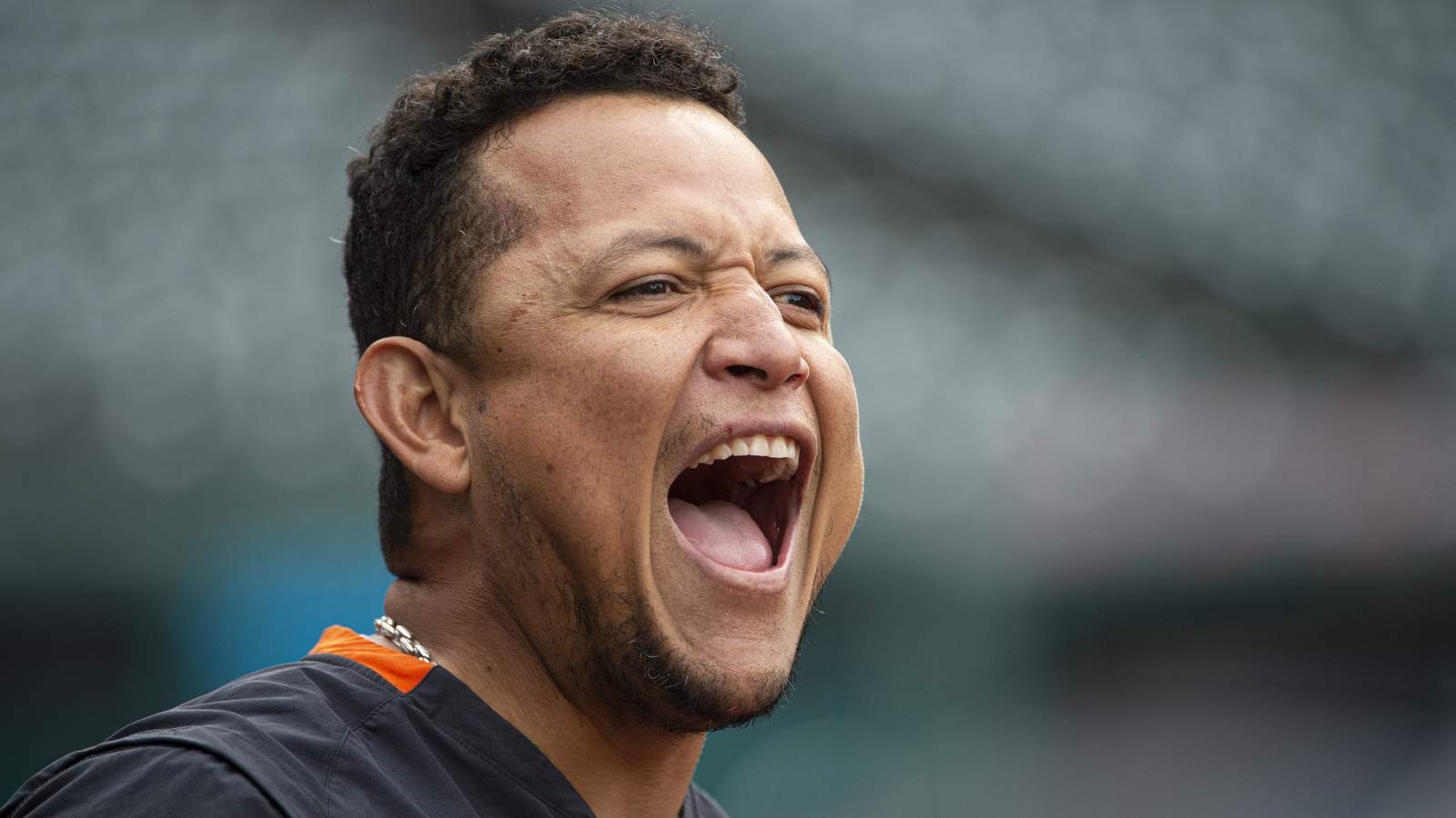Tigers put Miguel Cabrera on IL with biceps strain