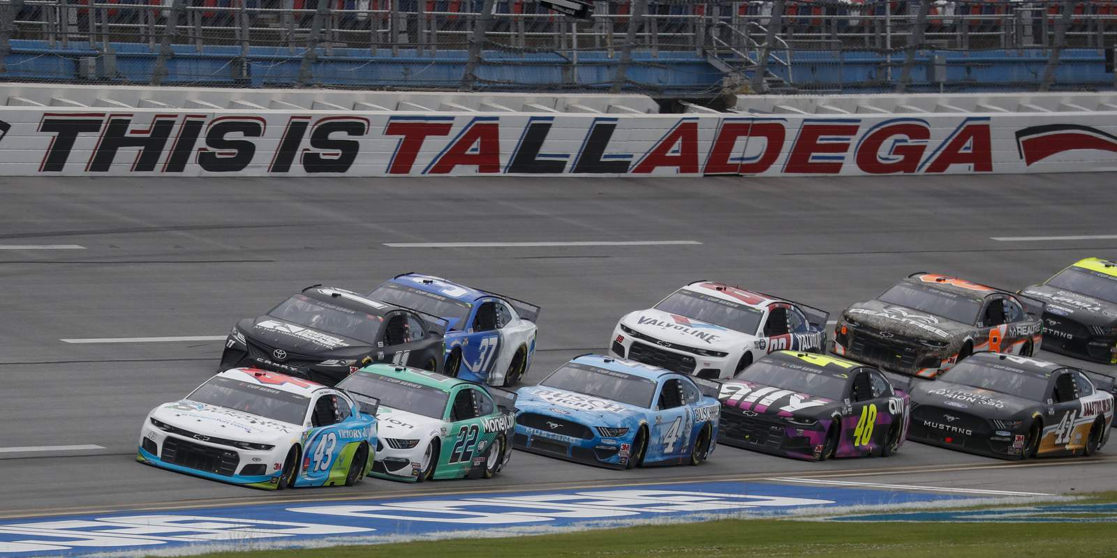 No charges in NASCAR noose incident involving Black driver
