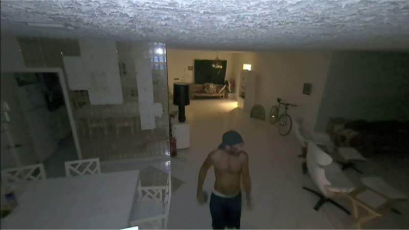 Crook breaks into Surfside house, takes off shirt and looks for alcohol while making himself at home