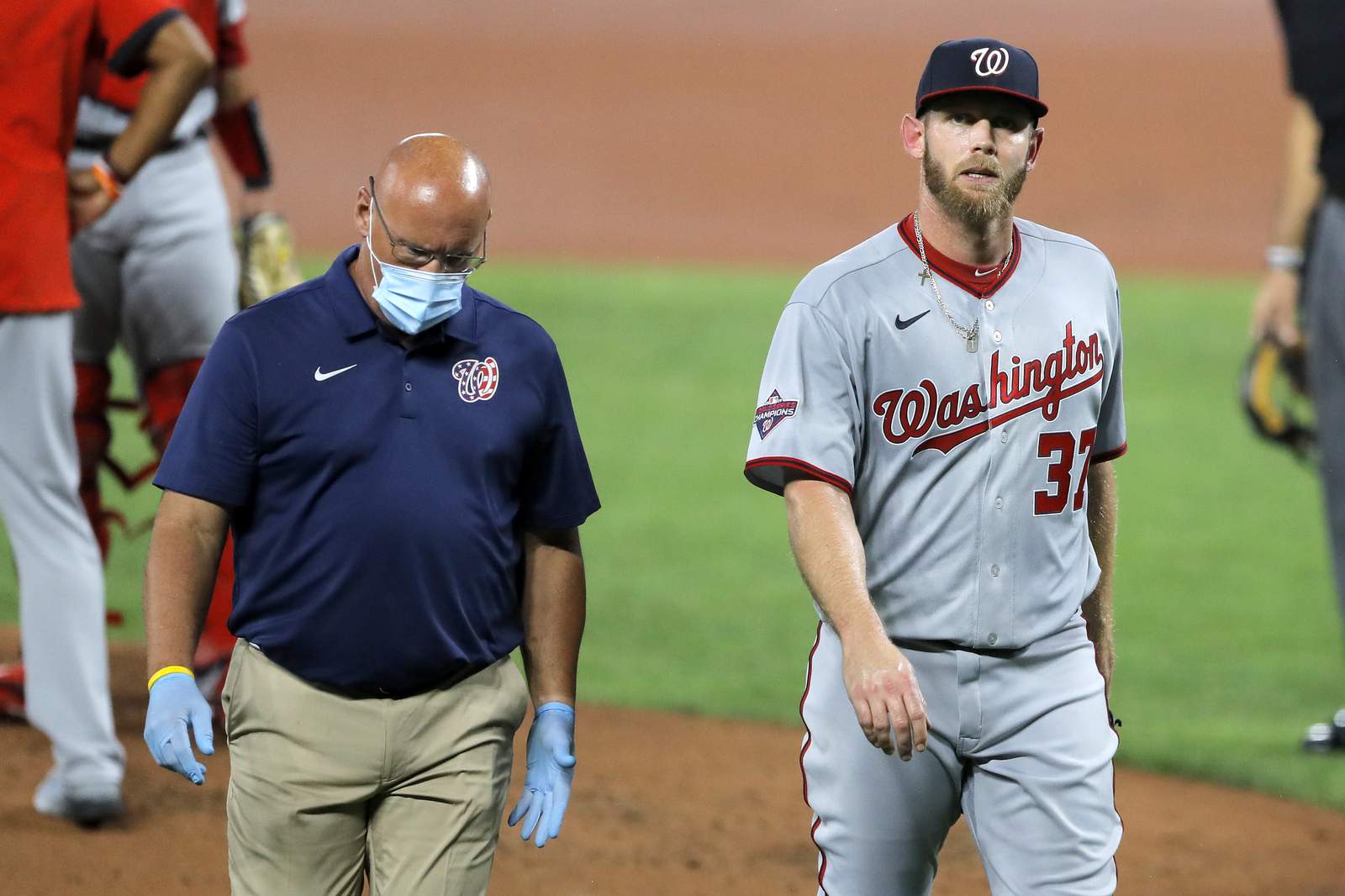 Nationals RHP Strasburg leaves with injury after 16 pitches