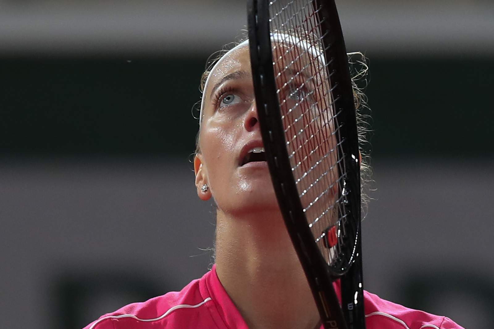 Emotions flood back for Kvitova as she reaches quarterfinals