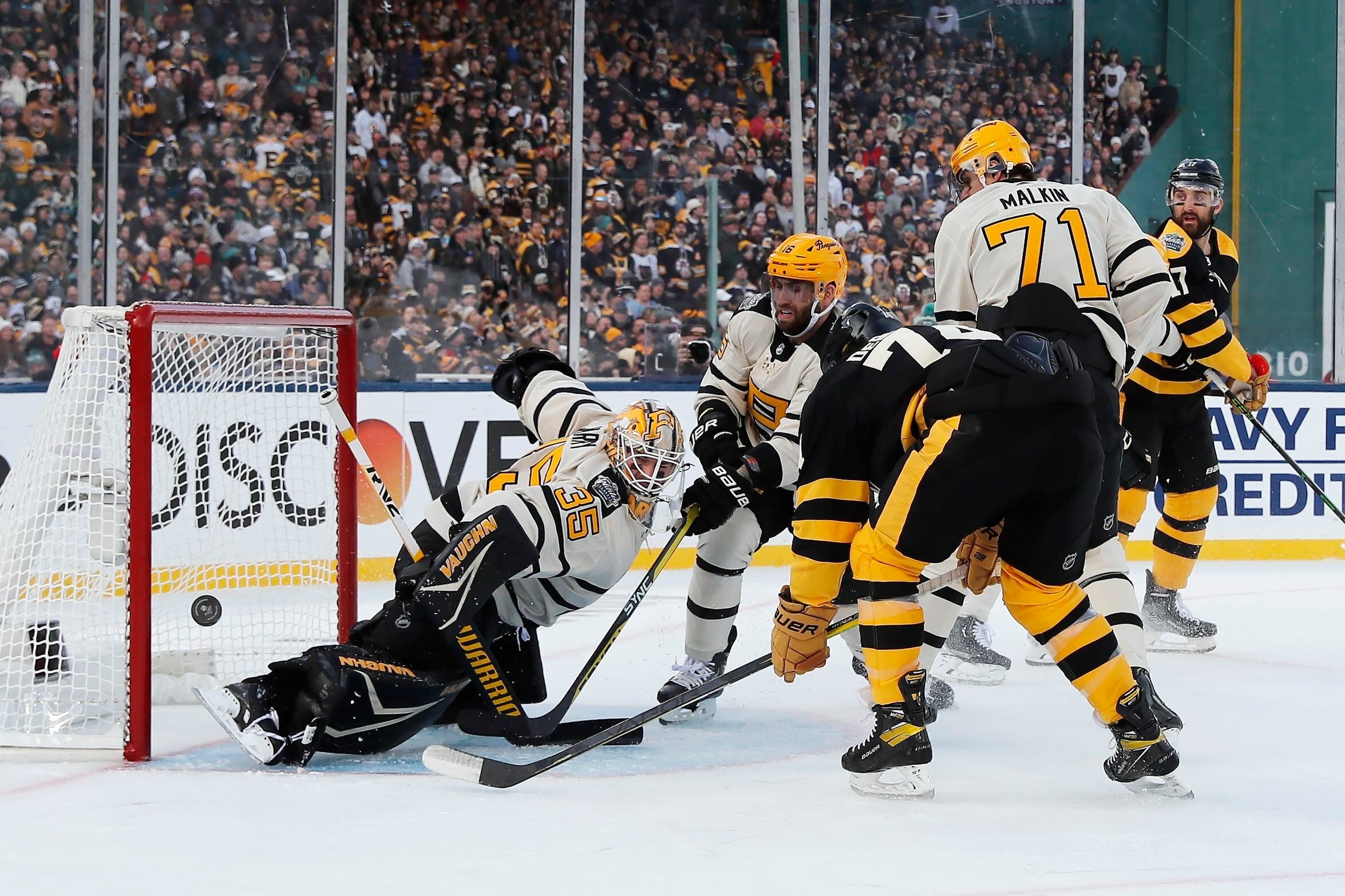 DeBrusk scores 2 in 3rd, Bruins beat Pens in Winter Classic