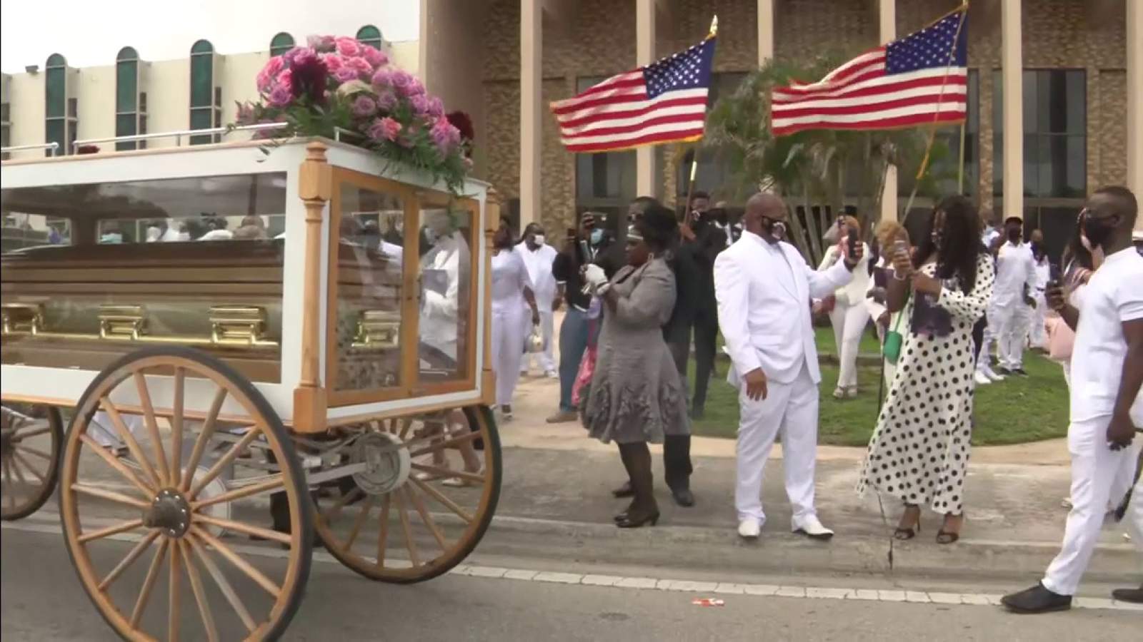 Singer/songwriter Betty Wright’s funeral fit for a superstar