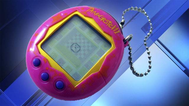 Wallpaper Return Of The 90 S Tamagotchi To Make Toy Comeback For iPhone Free