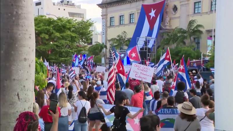 Massive crowd protests outside Freedom Tower in Downtown Miami, calling for Cuban freedom