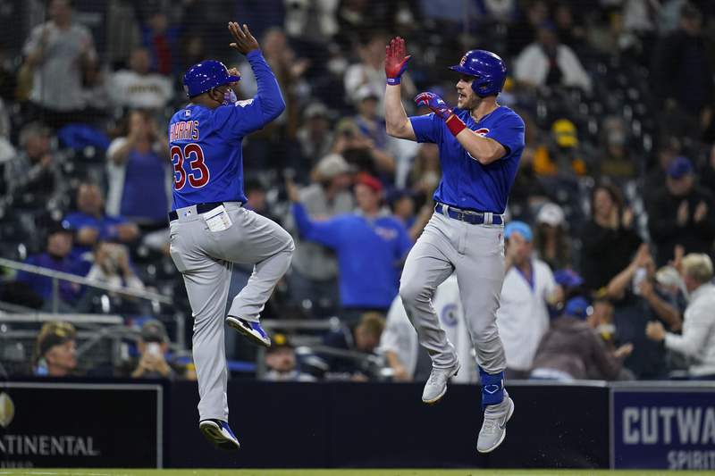 Davies strong, Rizzo, Wisdom homer in Cubs' 7-1 win vs Pads