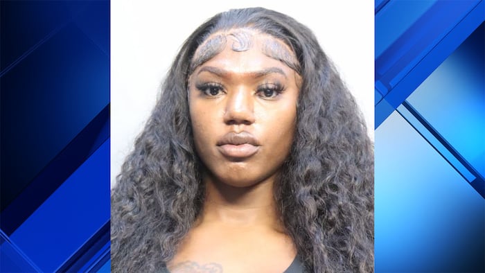 Woman accused in armed robbery, kidnapping of man in Miami Beach