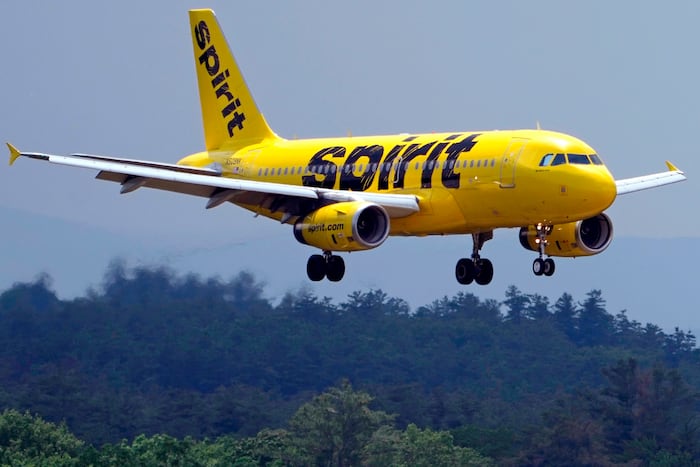 Spirit Airlines appears closer to a shutdown as time dwindles for a government bailout