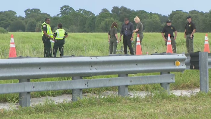Driver discovers body on side of I-95 after car becomes disabled
