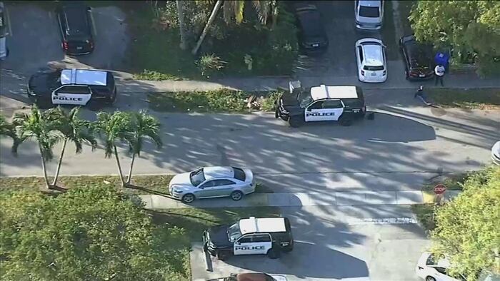 1 in custody after man injured in Hollywood shooting