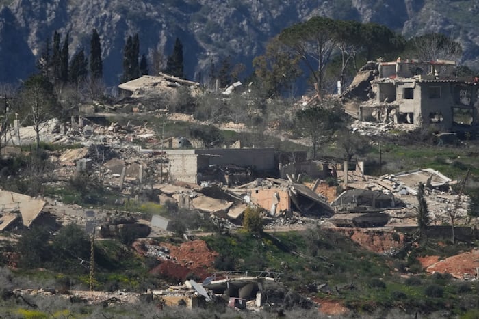 Human Rights Watch accuses Israel of using white phosphorus in southern Lebanese town