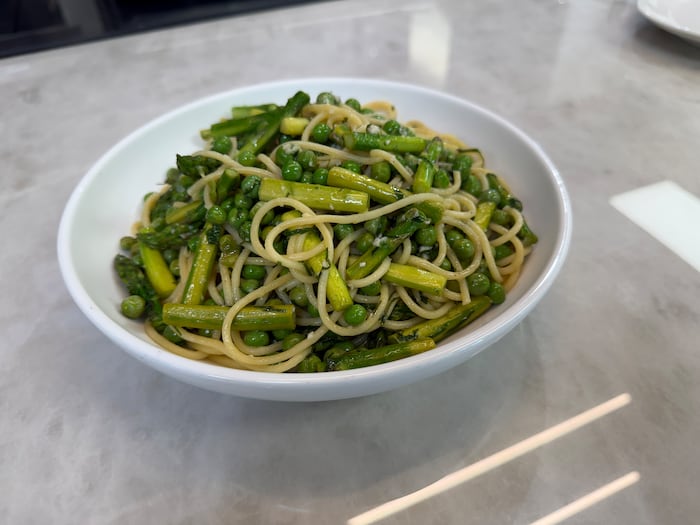 Lemon Pasta with Asparagus & Peas