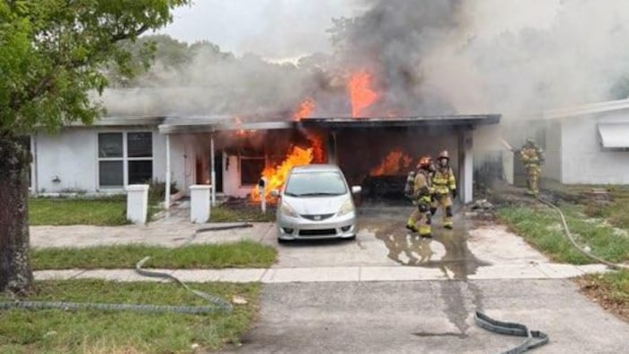 Fort Lauderdale House Fire Displaces 5, Rescues Pets