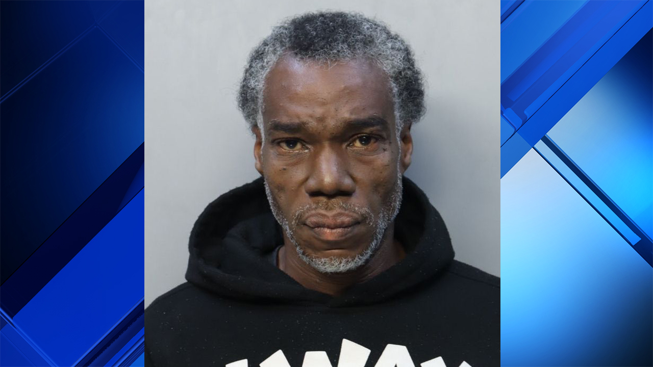 Police: Man arrested after slashing victim with knife over $5 crack ...