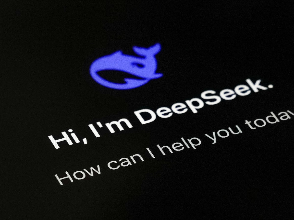 DHS Bars DeepSeek Products From Federal Civilian Agency Systems