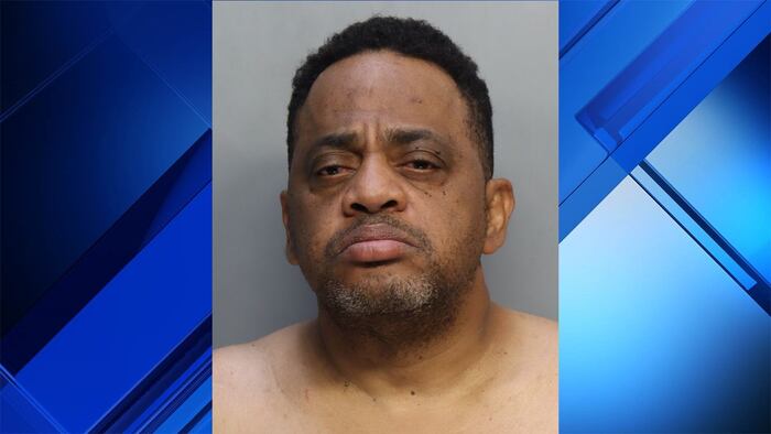 Florida City man accused of stabbing longtime girlfriend, their daughter