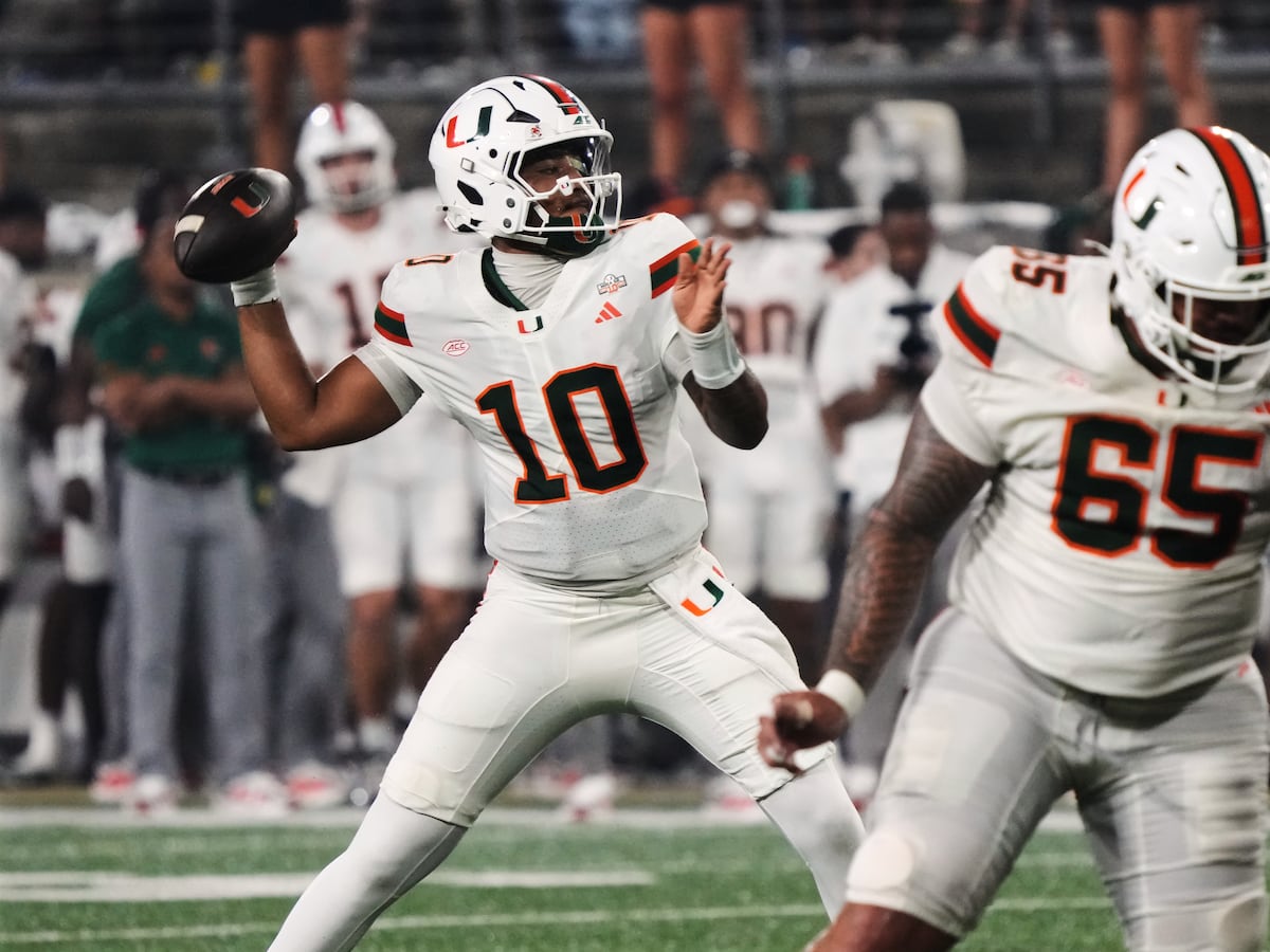 Mensah sets ACC consecutive completion record as No. 5 Miami beats Wake Forest 33-20
