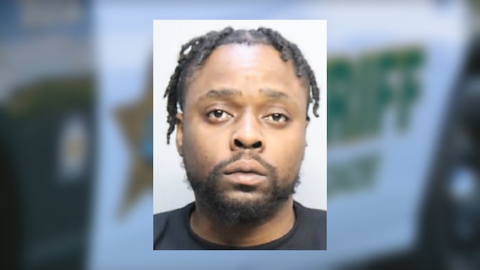 Miami-Dade detectives seek man wanted for multiple felonies