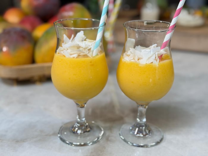 Coconut Mango Frozen Daiquiri