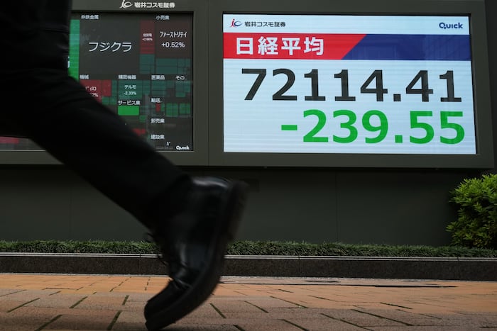 Global shares mostly slip amid caution about the war in Iran