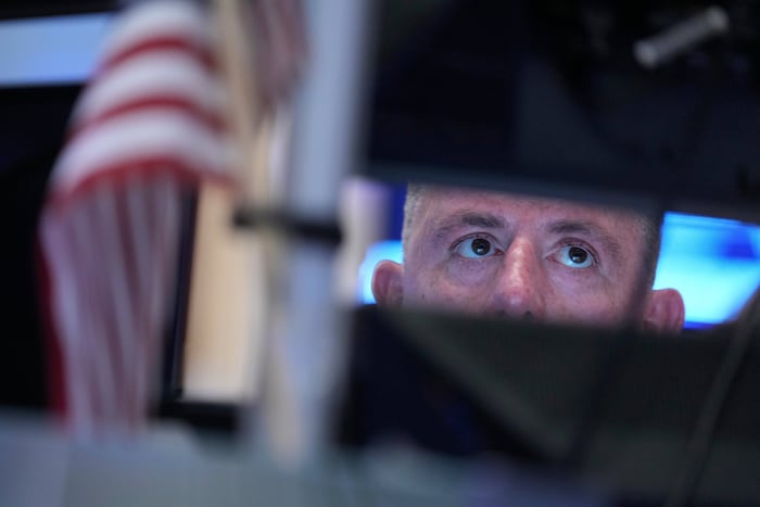 US stocks hold steadier as Wall Street waits for the next signal on how long war with Iran may last