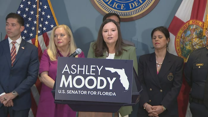 Moody announces new legislation cracking down on equipment used to make fake pills