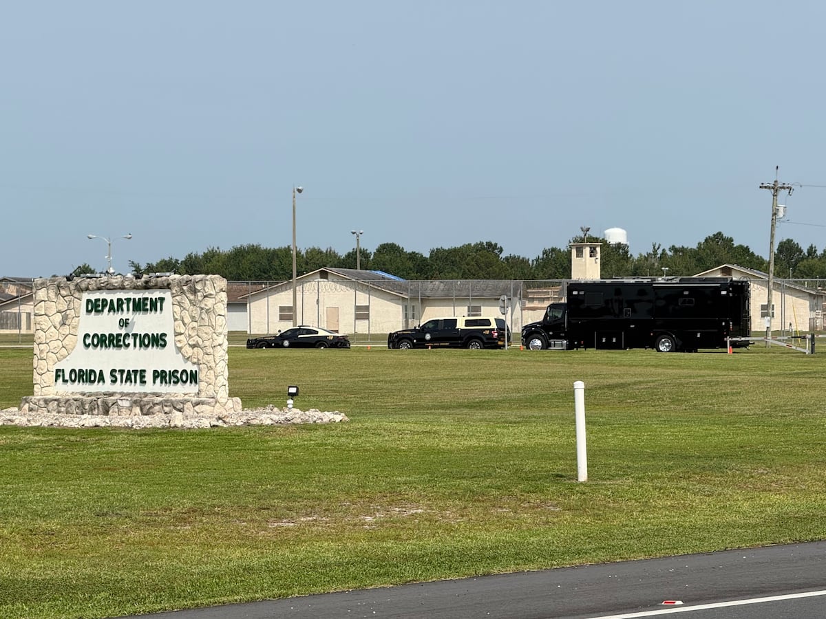 Florida puts 77-year-old man to death for a deputy's killing in its 18th execution this year