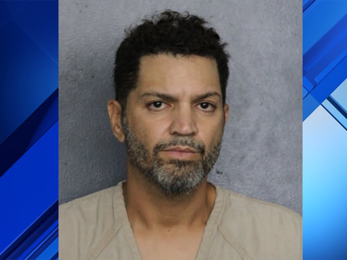 Miami Man Arrested for Repeated Vandalism in Hollywood