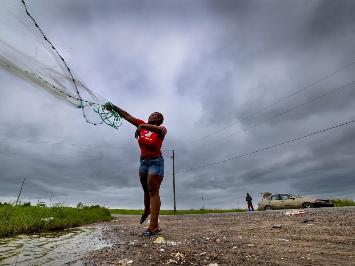 Image linked from the original feed: La tormenta tropical Bertha avanza hacia Texas tras tocas tierra en Luisiana