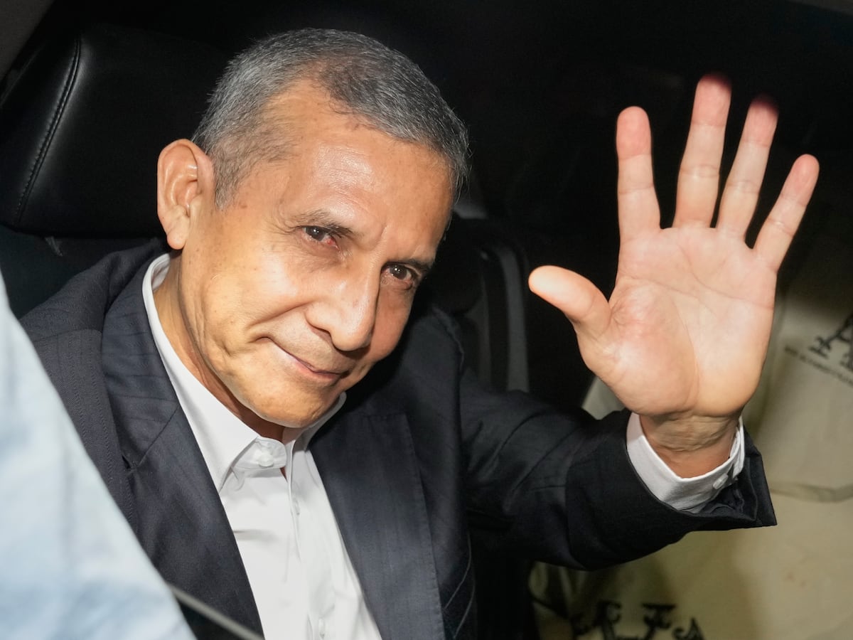 Image linked from the original feed: Expresidente peruano Ollanta Humala queda libre luego que Tribunal anuló juicio que lo condenó